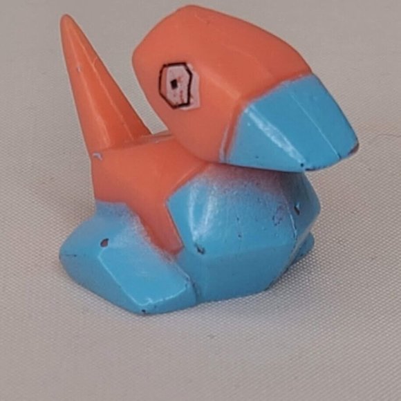 Pokemon 2000s Mini Vinyl PK Gumball Miniature Size Porygon Action Figure - Picture 2 of 7